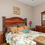 Zovko In By Guide * マカルスカ