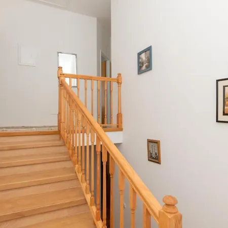 Zovko In By Guide Vila