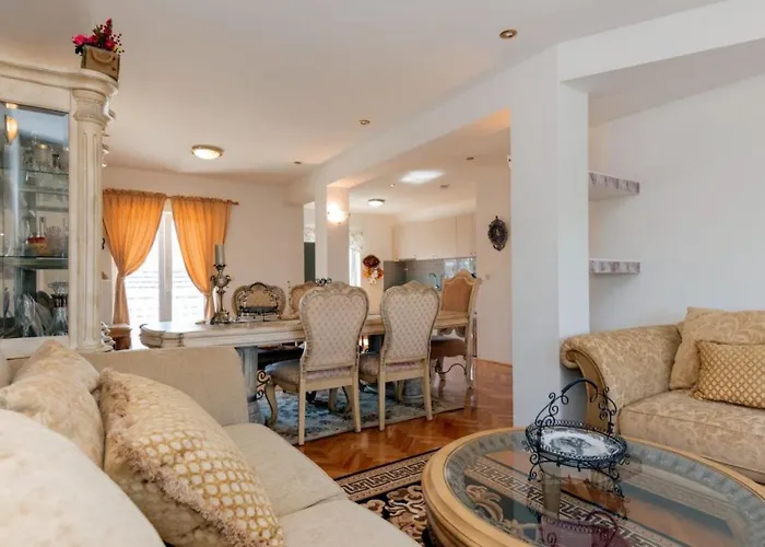 Zovko In By Guide Βίλα Μακάρσκα