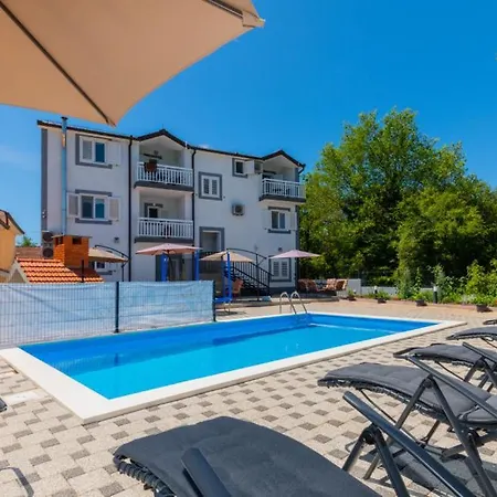 Zovko In By Guide Villa Makarska