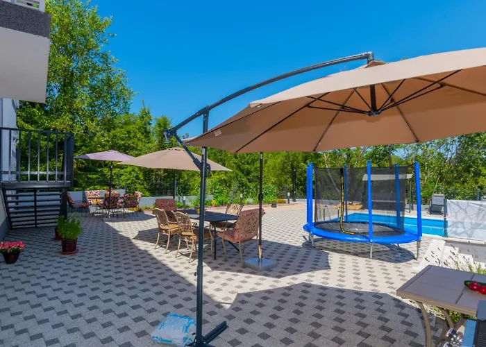 Zovko In By Guide Makarska