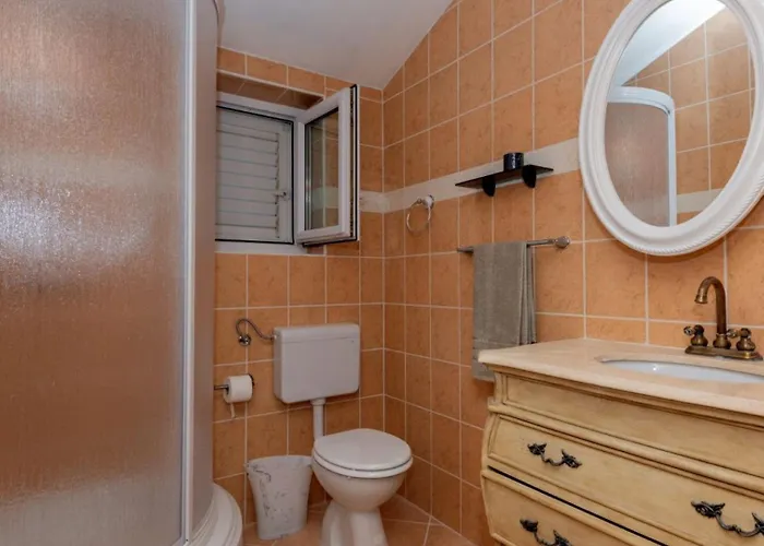 Zovko In By Guide Villa Makarska